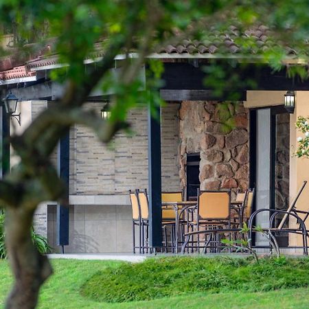 Pine Lake Resort Уайт Ривър Екстериор снимка